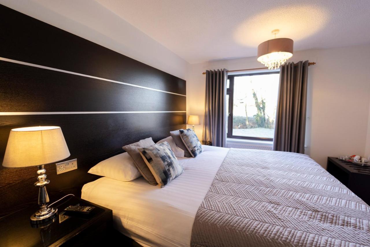 Ewenny Farm Guest House Bridgend  Dış mekan fotoğraf