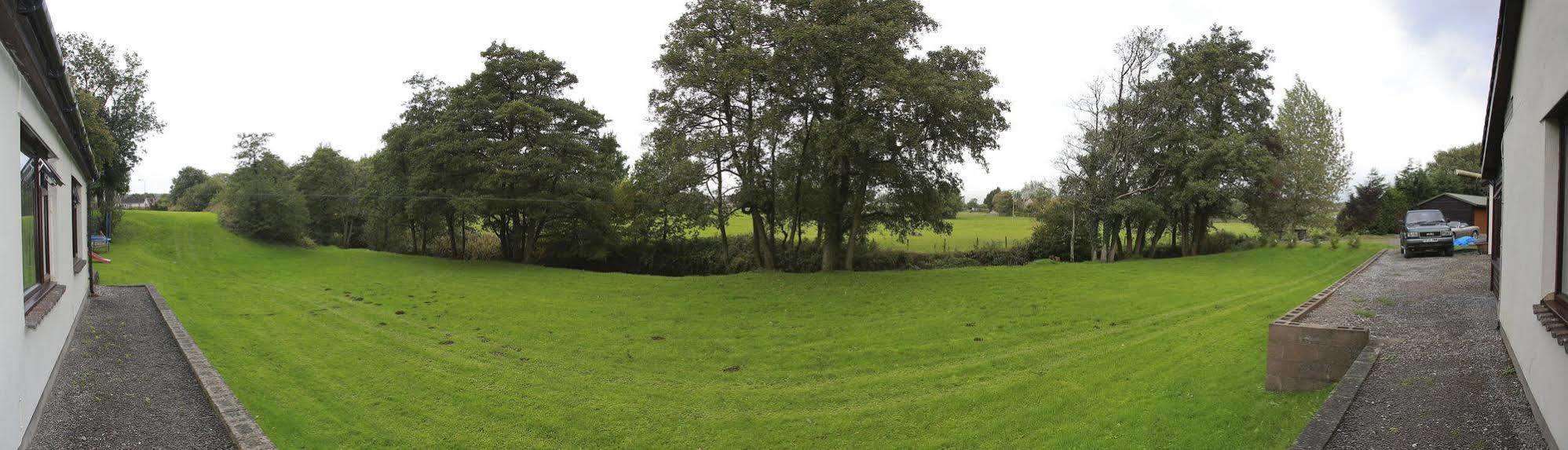 Ewenny Farm Guest House Bridgend  Dış mekan fotoğraf
